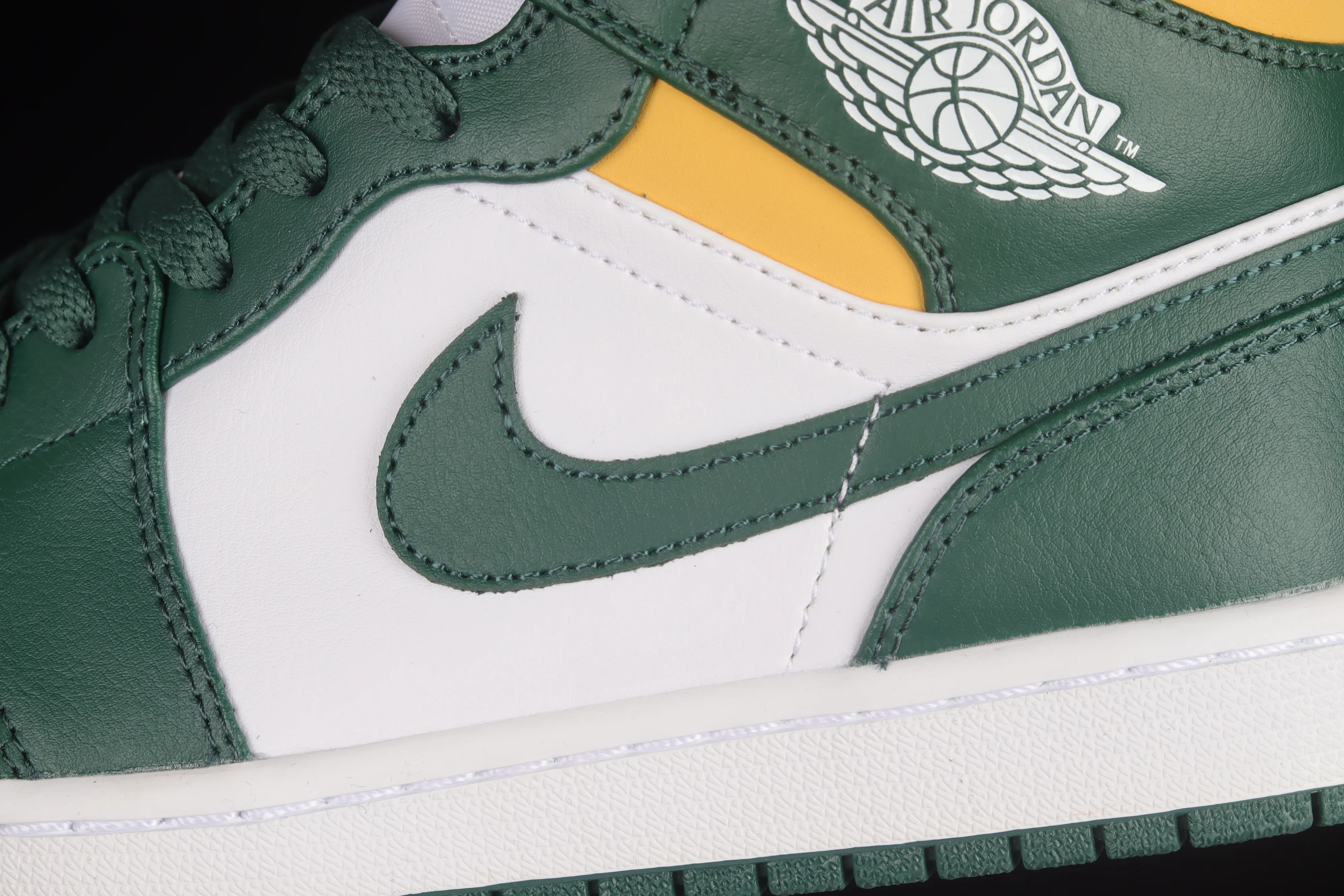 All categories Air Jordan Jordan series basketball shoes Air Jordan 1 Mid G version pure original Air Jordan 1 Mid "Green Yellow" AJ Joe 1 white green yellow Seattle Supersonics 554724-371